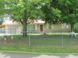 851 Jackson County High School Rd, Mc Kee, KY 40447