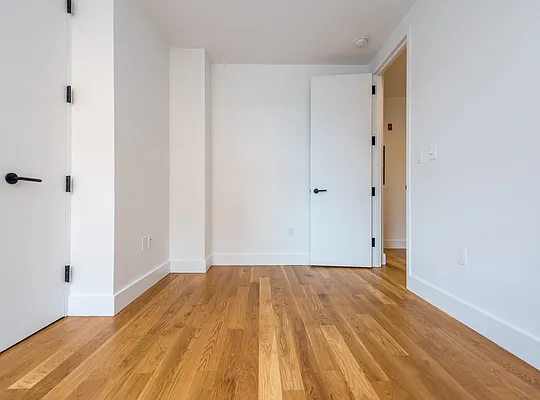 Rented by Nooklyn NYC LLC | media 6