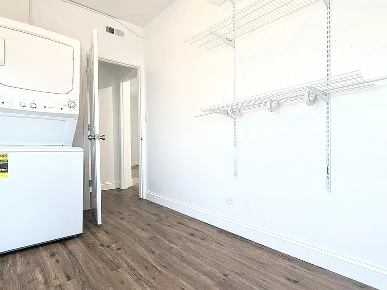 3948 W Congress Pkwy #3R — Photo 6