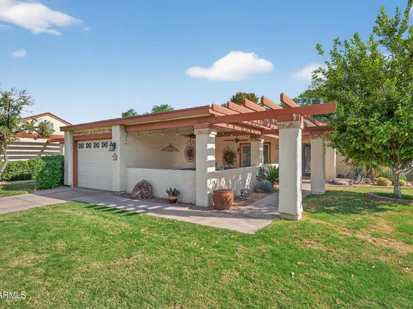 186 LEISURE WORLD --, Mesa, AZ 85206