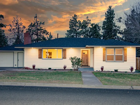 755 NW Canyon Dr, Redmond, OR 97756