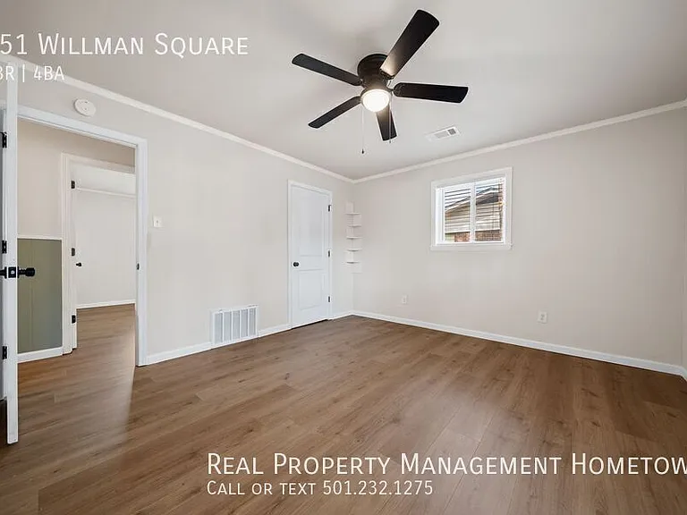 251 Willman Sq — Photo 41