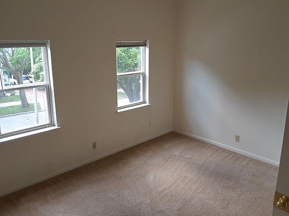 4th image of 1604 N Humboldt Ave