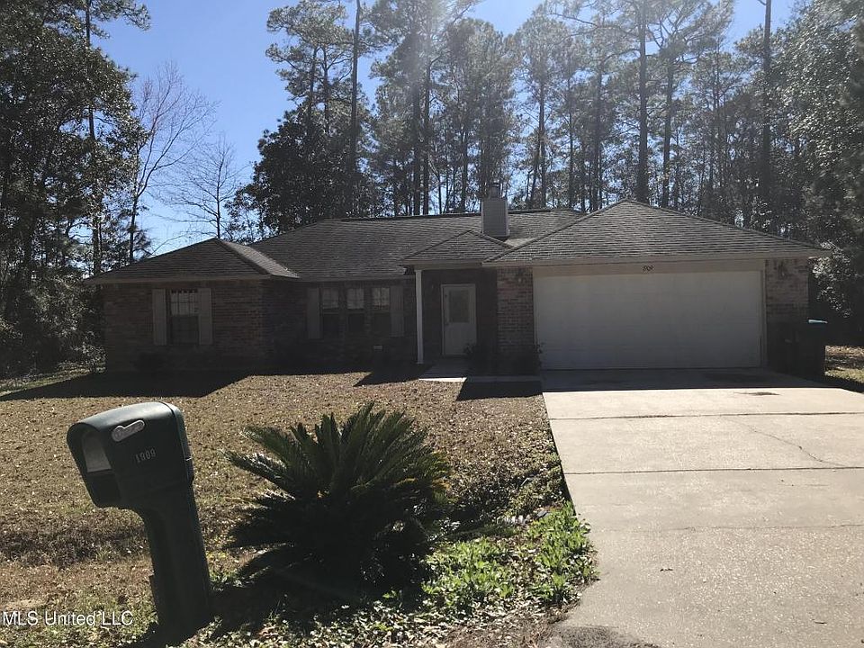 1st image of 1909 Brookside Dr