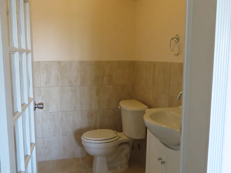172 Humbercrest Blvd — Photo 11