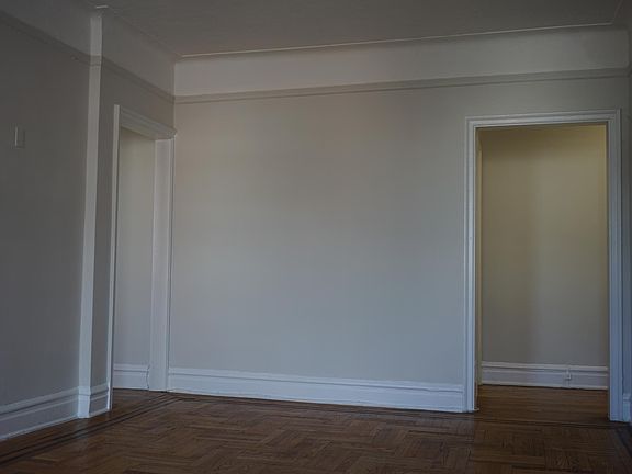 5th image of 5300 65th Pl APT 4H