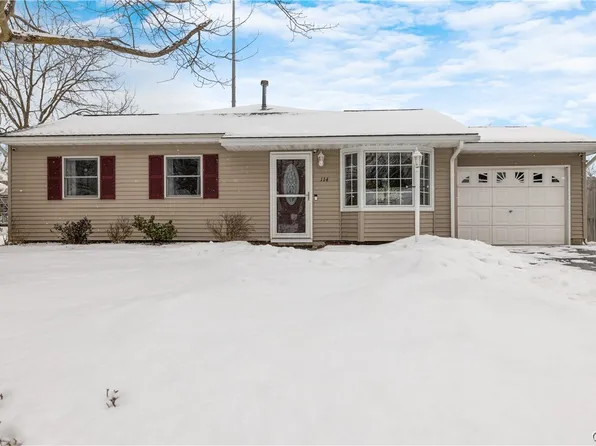 114 Laura Ct, Chittenango, NY 13037