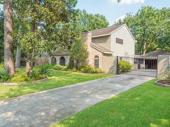 2nd image of 5027 Lodge Creek Dr