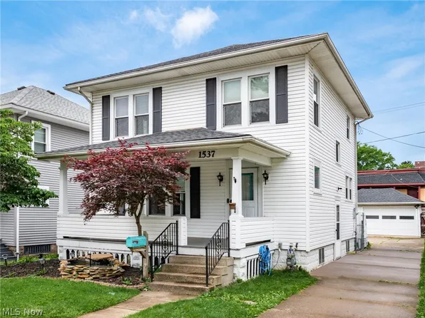 1537 Stanton Ave, Zanesville, OH 43701