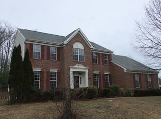 3700 Thomasson Crossing Dr, Triangle, VA 22172