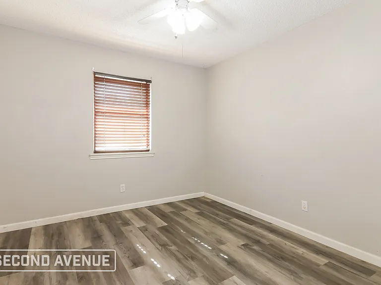 622 Martingale Dr — Photo 17