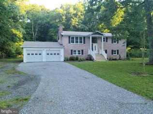 9233 Genevieve Dr, White Plains, MD 20695