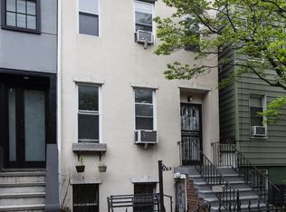 211 14th St, Brooklyn, NY 11215