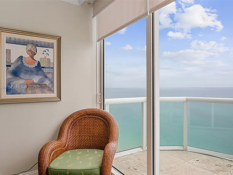 6365 Collins Ave #3401 — Photo 18