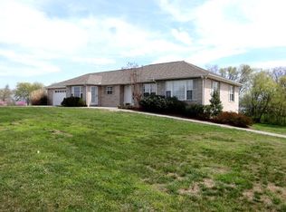 209 Florence Cir, Dandridge, TN 37725