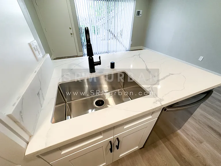 4767 Mansfield St #3 — Photo 5