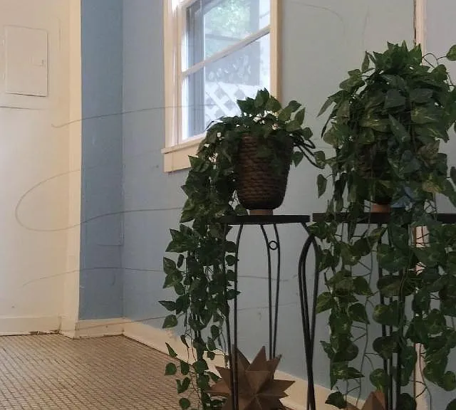 585 Elmwood Dr NE — Photo 32
