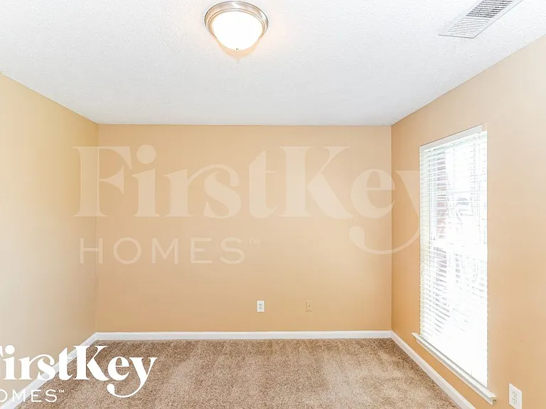 9920 Calderdale Dr — Photo 11