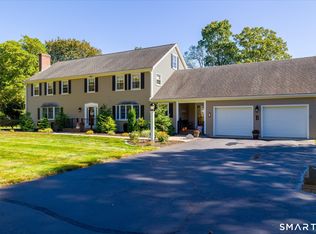 1 Maple Ln, Thompson, CT 06277