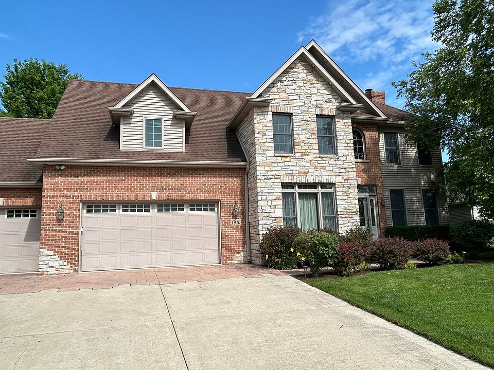 1st image of 1910 Parkside Dr
