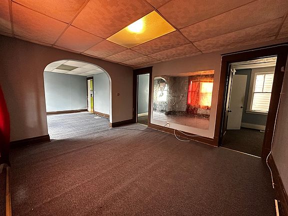 4th image of 217 Doat St #2