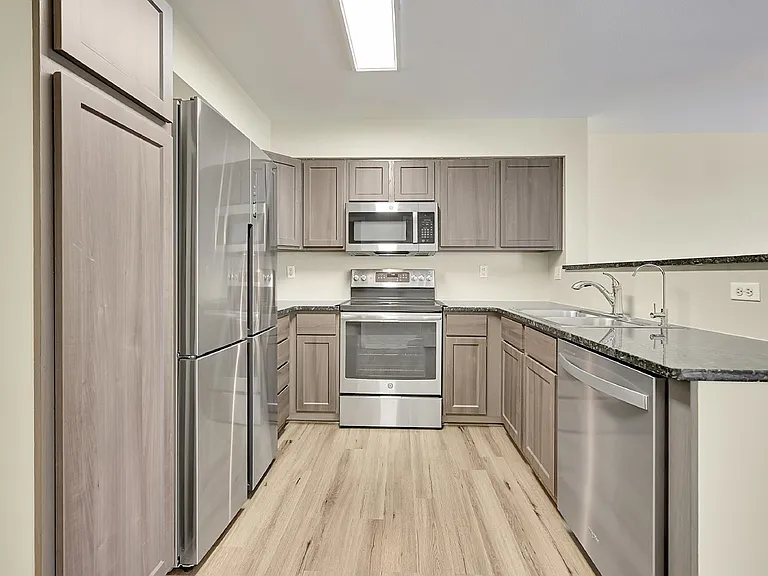 1097 W 112th Ave #B — Photo 10