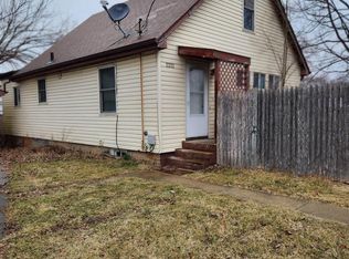 2222 Packers Ave, Madison, WI 53704