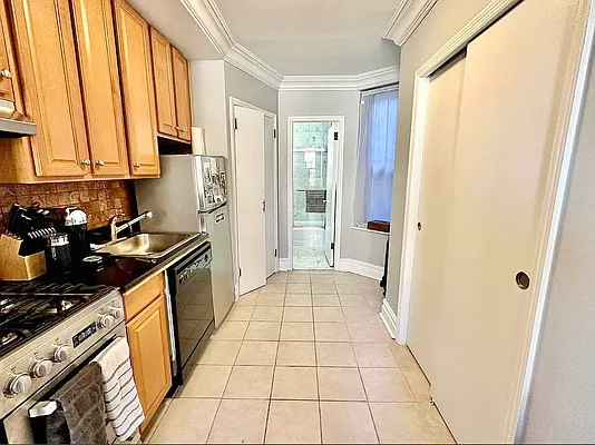 Rented by DALLAL | media 6