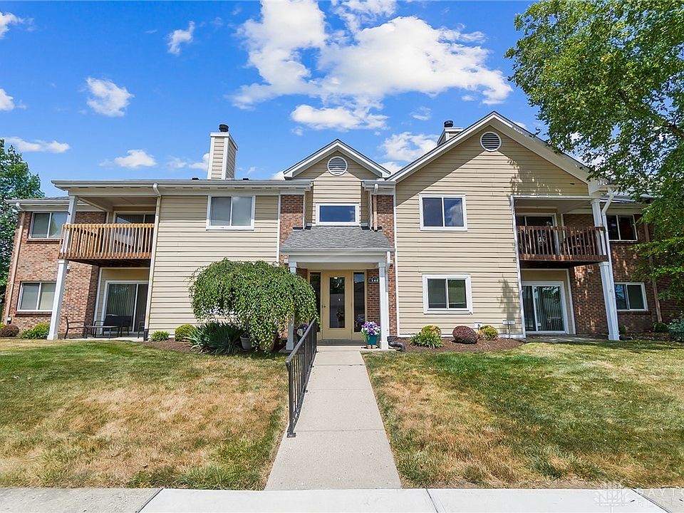 1st image of 140 Mallard Glen Dr APT 7