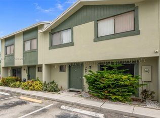 Sunplace Villas, Sunrise, FL 33351