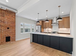 32 W Market St FLOOR 2, Bethlehem, PA 18018