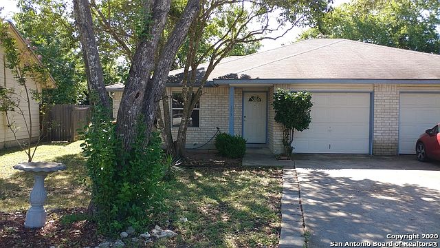 1st image of 123 Oak Grove Dr #123