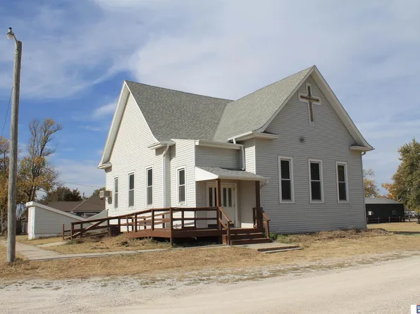 8541 Lincoln St, Lincoln, NE 68526