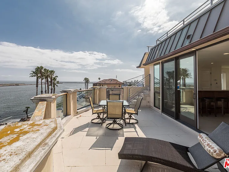 119 W Via Marina — Photo 8