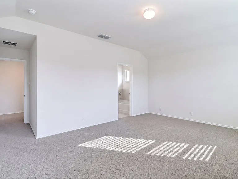 6211 Beech Trail Dr — Photo 13