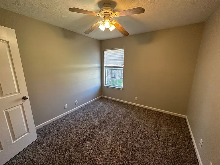 1824 Cason Trl — Photo 23