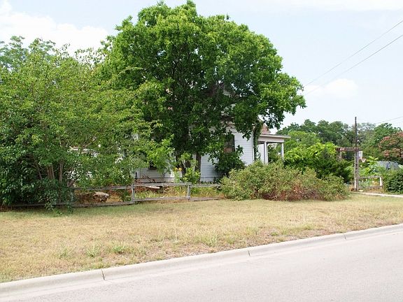 2nd image of 608 E Liberty Ave
