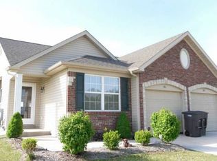 581 Newcastle Dr, Troy, MO 63379
