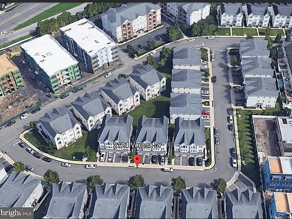 5th image of 2124 Verona Dr