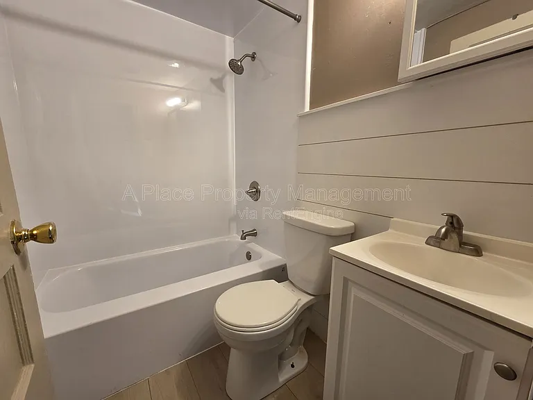 338 La Motte Ln — Photo 8