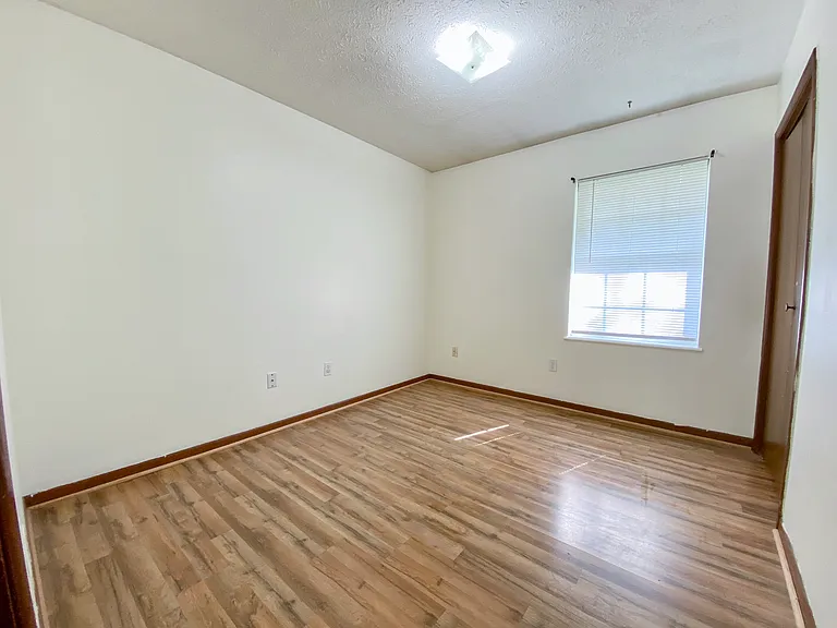 Bedroom #1