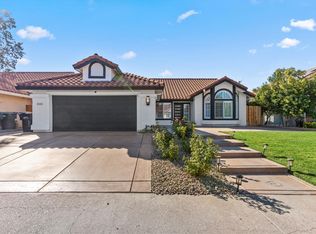 3112 Black Eagle Dr, Antelope, CA