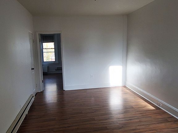 2nd image of 5818 Willows Ave Floor 3