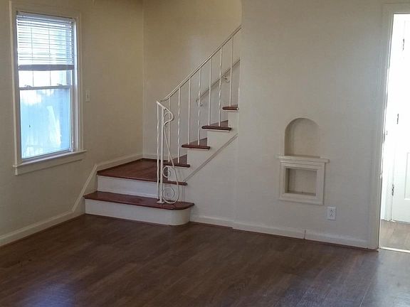 2nd image of 3202 Algonquin Pkwy