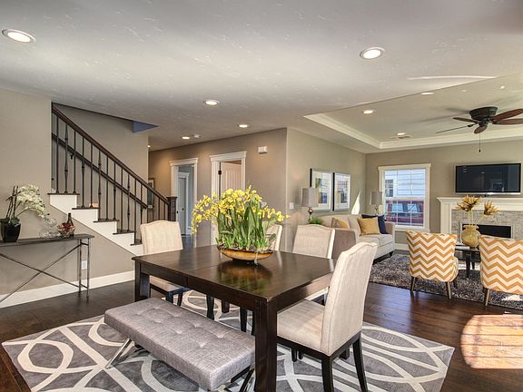 Open Dining Area