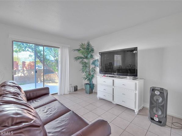 riverside-california-331553148 picture