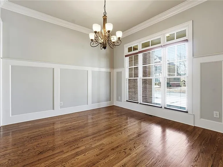 6437 Blue Water Dr — Photo 11