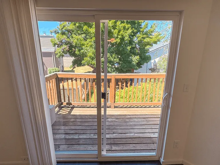 THGA01 — Photo 18