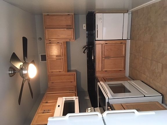 2nd image of 200 N Dearborn St Unit 3908