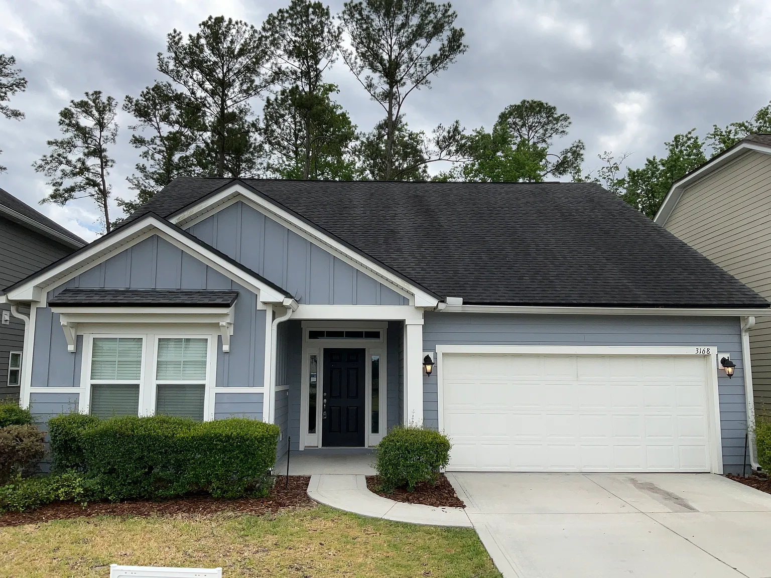 4 bed, 3.0 bath, 2193 sqft, $2,550 — Photo 1
